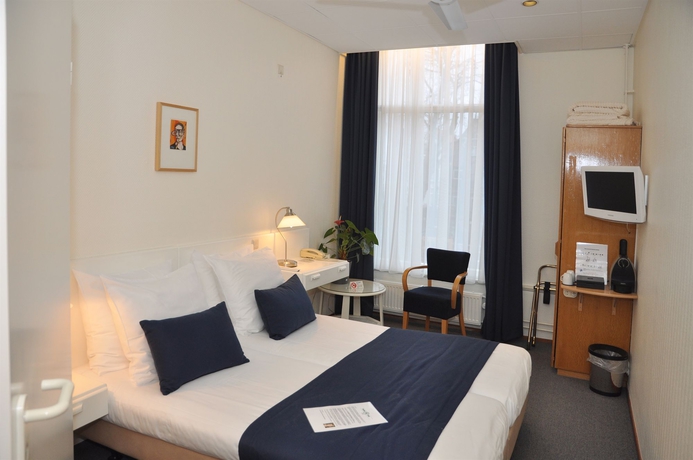 Imagen de la habitación del Hotel Fita. Foto 12