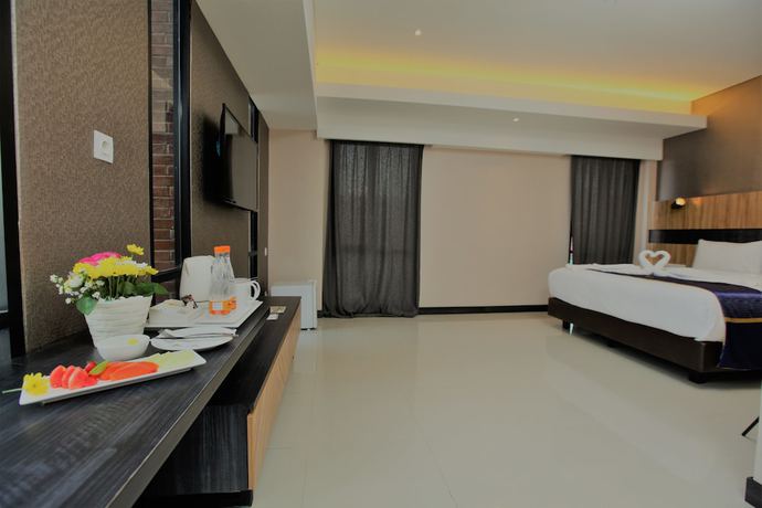 Imagen de la habitación del Hotel Fitra Majalengka. Foto 15