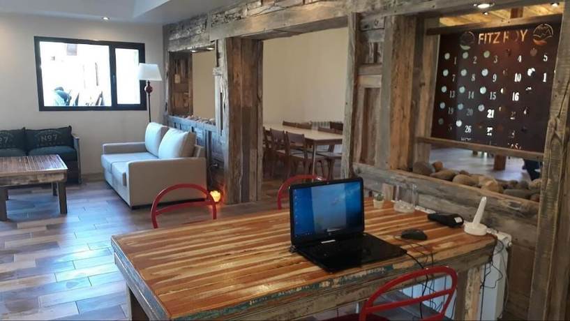 Imagen de los interiores del Hotel Fitz Roy Hosteria de Monta&ntilde;a. Foto 17