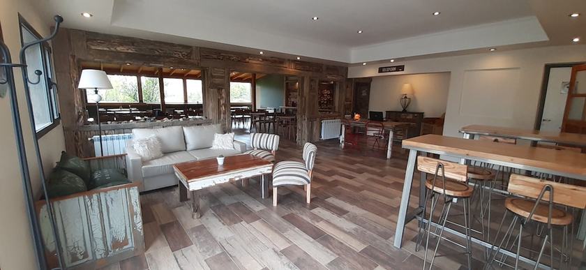 Imagen de los interiores del Hotel Fitz Roy Hosteria de Monta&ntilde;a. Foto 19