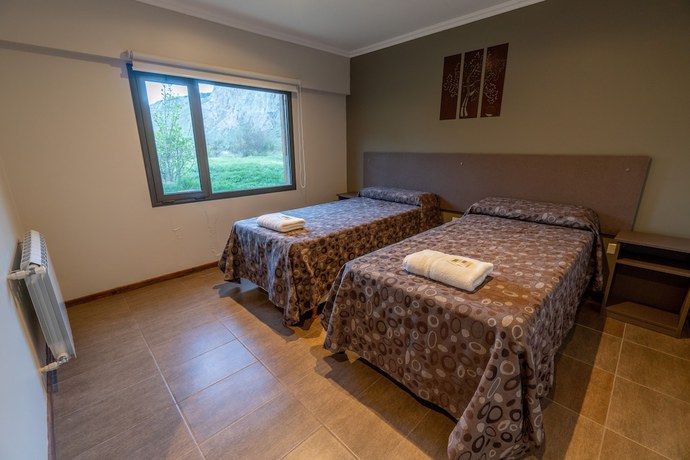 Imagen de la habitación del Hotel Fitz Roy Hosteria de Monta&ntilde;a. Foto 11