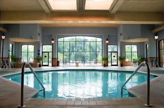 Imagen de la piscina del Hotel Fitz Tunica Casino & Hotel, Trademark Collection by Wyndham. Foto 20