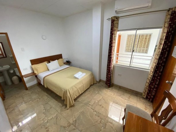 Imagen de la habitación del Hotel Fitzcarrald. Foto 16