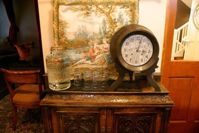 Imagen de los interiores del Hotel Fitzgerald. Foto 19