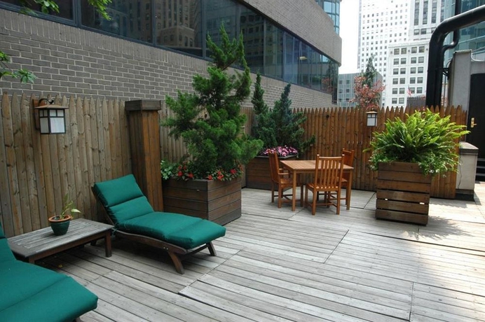 Imagen de los exteriores del Hotel Fitzpatrick Grand Central. Foto 8