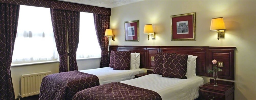 Imagen de la habitación del Hotel Fitzrovia. Foto 10