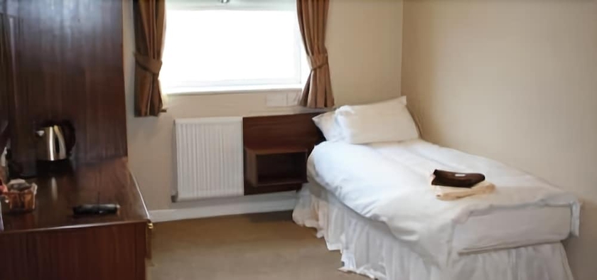 Imagen de la habitación del Hotel Fitzwilliam Arms. Foto 13