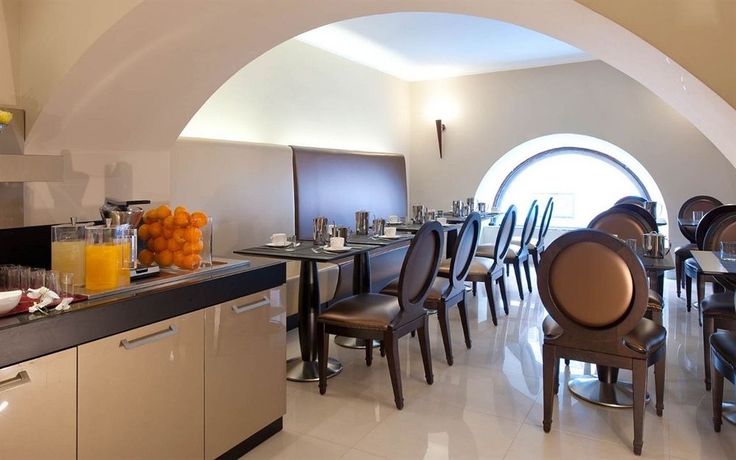 Imagen del bar/restaurante del Hotel Fiume. Foto 2