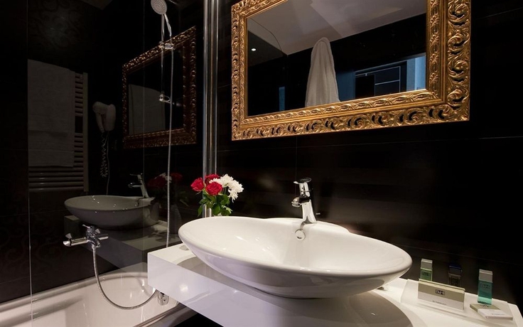 Imagen de la habitación del Hotel Fiume. Foto 9