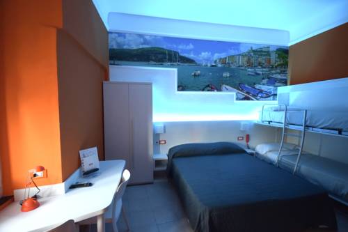 Imagen de la habitación del Hotel Fiume, G&eacute;nova. Foto 11