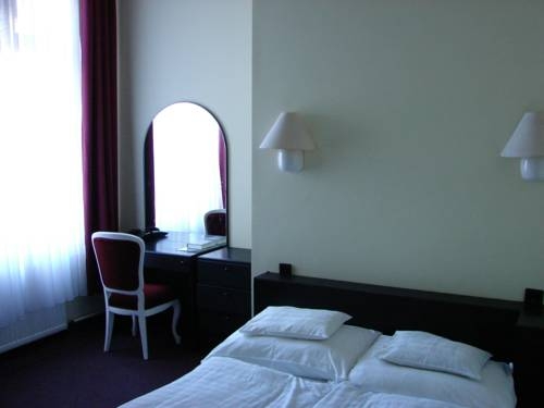 Imagen general del Hotel Fiume Hotel. Foto 11