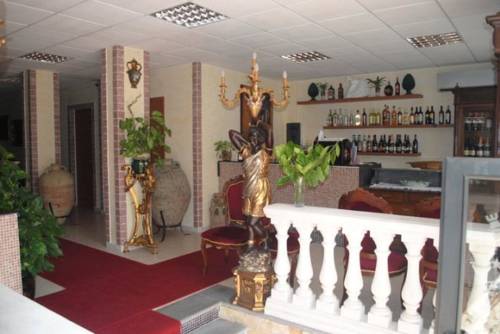 Imagen de la habitación del Hotel Fiumefreddo. Foto 2
