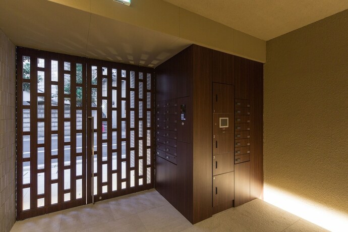 Imagen de los interiores del Hotel Five Court Umeda. Foto 19