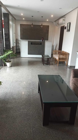 Imagen de los interiores del Hotel Five Elements Haridwar. Foto 14