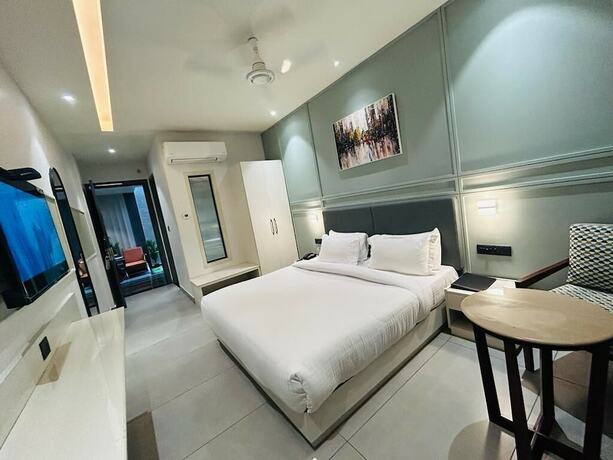 Imagen de la habitación del Hotel Five Elementss Goldleaf Haldwani. Foto 16