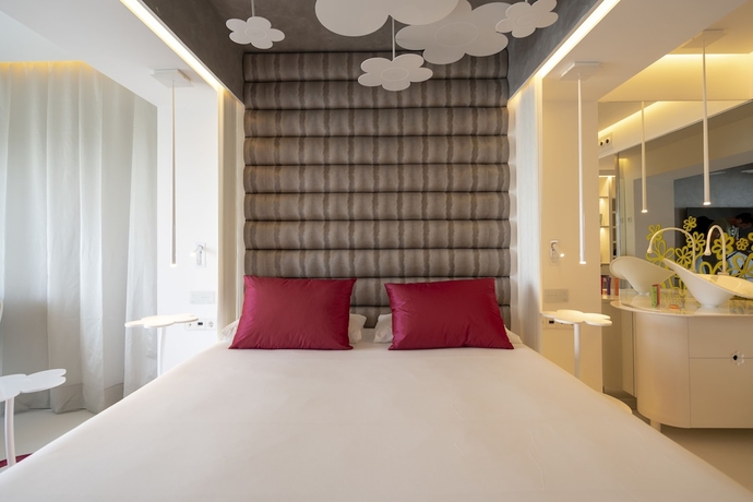 Imagen de la habitación del Hotel Five Flowers and Spa Formentera. Foto 5