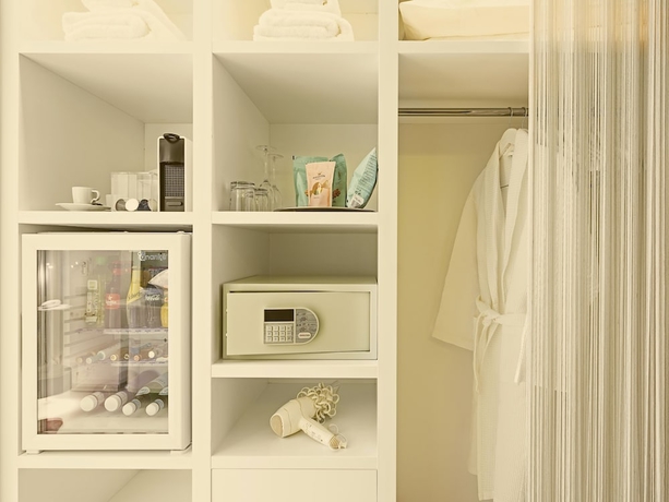 Imagen de la habitación del Hotel Five Flowers and Spa Formentera. Foto 10