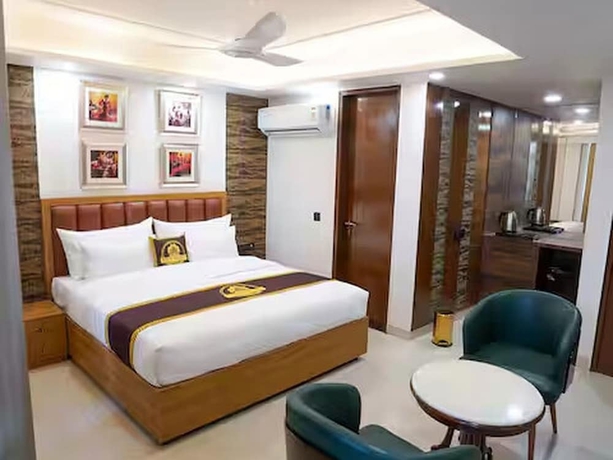 Imagen de la habitación del Hotel Five Palmss. Foto 4