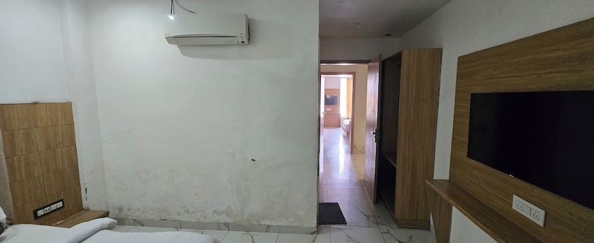 Imagen de la habitación del Hotel Five Seasons. Foto 11
