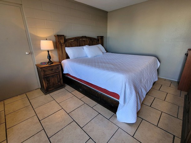 Imagen de la habitación del Hotel Five Star Inn. Foto 1