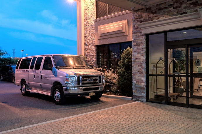 Imagen general del Hotel Five Towns Inn - JFK Airport. Foto 2