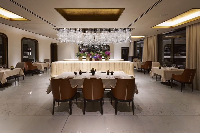 Imagen del bar/restaurante del Hotel Five Zurich - Luxury City Resort. Foto 4
