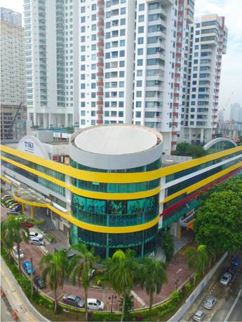 Imagen general del Hotel Fives Dnp. Foto 1