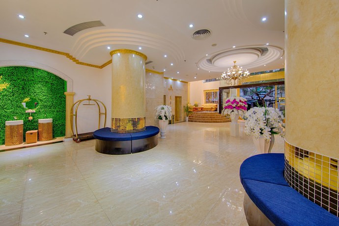 Imagen de los interiores del Hotel Fivitel Boutique Da Nang. Foto 19