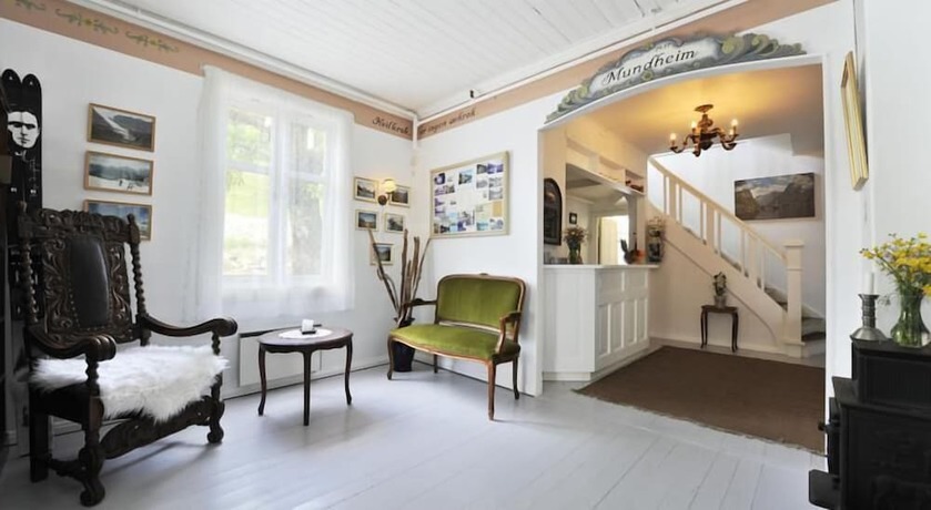 Imagen de los interiores del Hotel Fjærland Fjordstovel. Foto 19