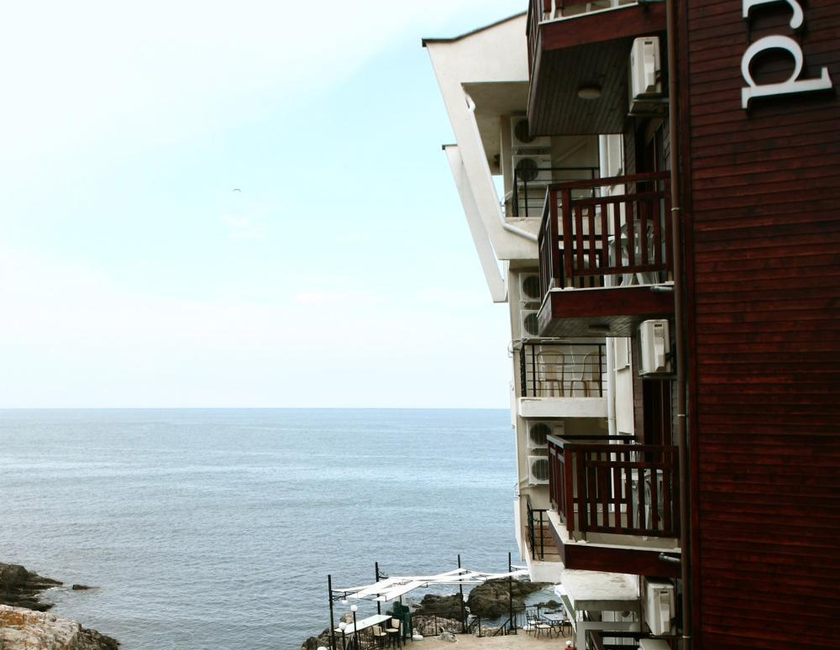 Imagen general del Hotel Fjord. Foto 1