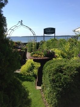 Imagen de los exteriores del Hotel Fjordkroen. Foto 10