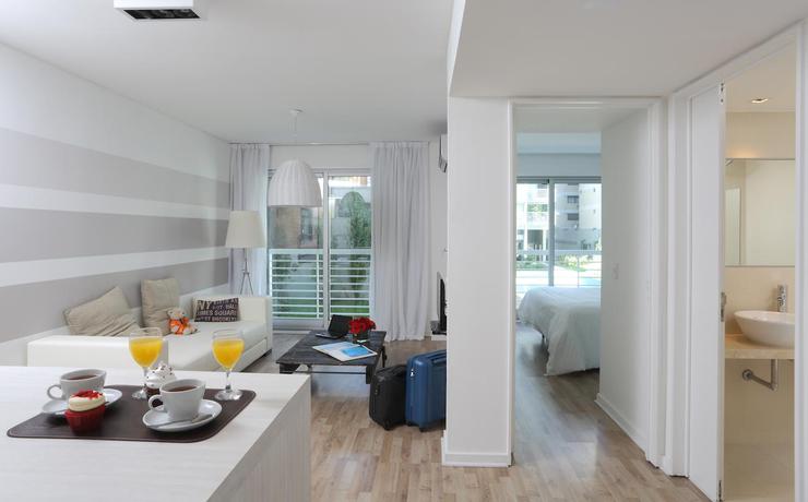 Imagen de la habitación del Hotel Flaat Del Polo. Foto 5