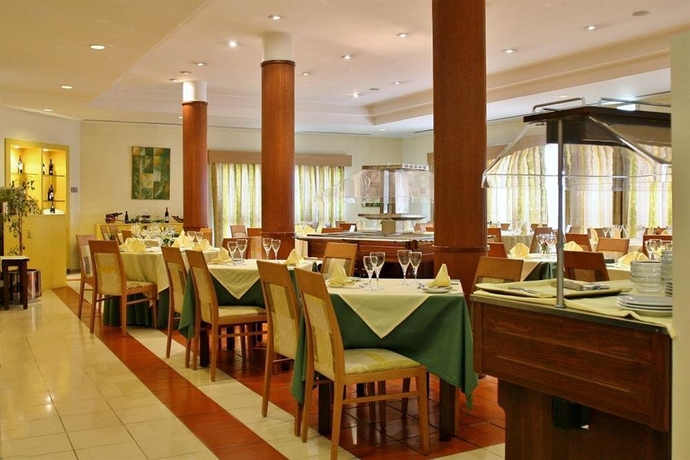 Imagen del bar/restaurante del Hotel Flag Braga. Foto 3