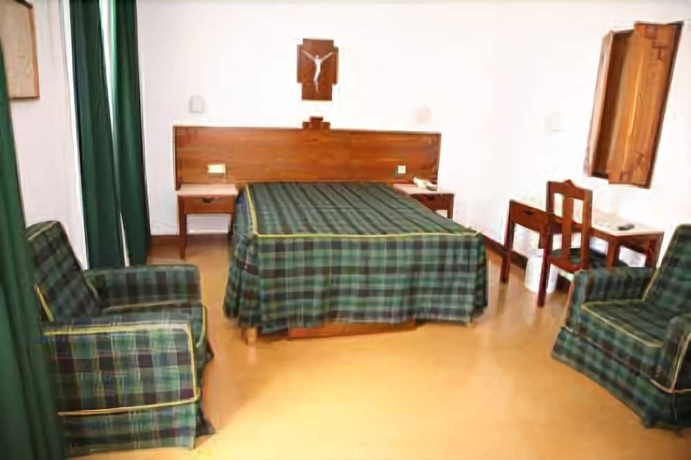 Imagen de la habitación del Hotel Flag Hotel F&aacute;tima Irm&atilde;s Dominicanas. Foto 6