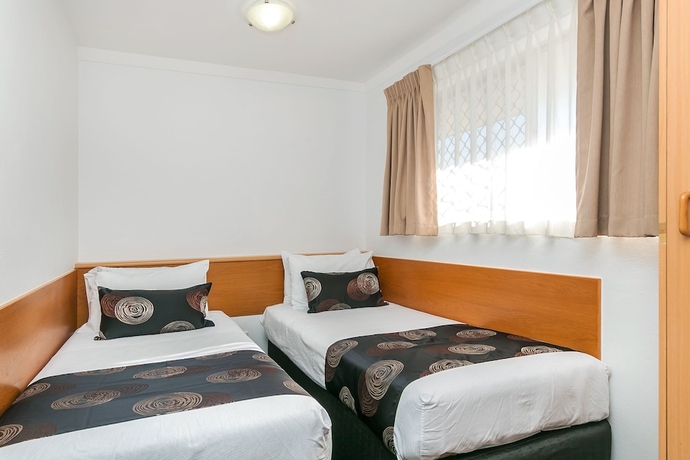 Imagen de la habitación del Hotel Flag Motor Lodge. Foto 17