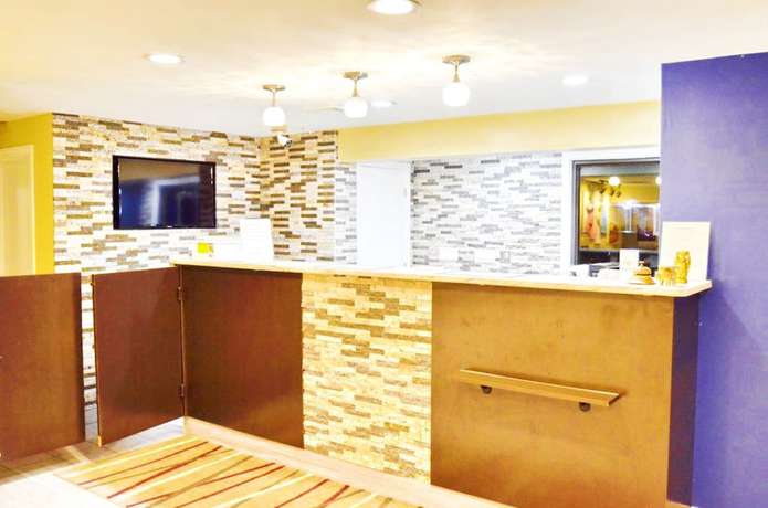 Imagen de los interiores del Hotel Flagship Inn And Suites, Groton. Foto 18