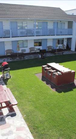 Imagen de los exteriores del Hotel Flagship Motor Court. Foto 14