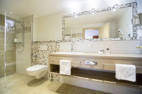 Imagen de la habitación del Hotel Flair Adlerbad. Foto 7