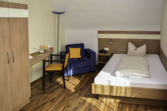 Imagen de los exteriores del Hotel Flair Gr&uuml;ner Baum. Foto 13