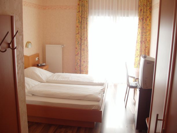 Imagen de la habitación del Hotel Flair Gr&uuml;ner Baum. Foto 11