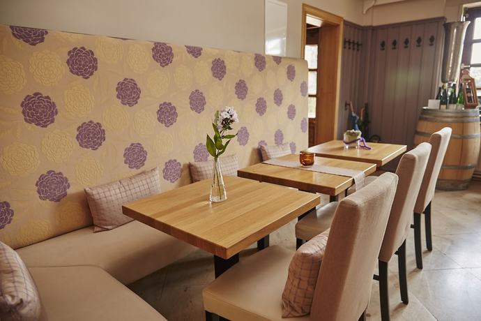 Imagen de los interiores del Hotel Flair Neeth. Foto 19