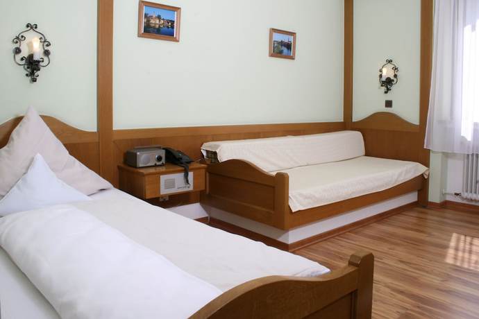 Imagen de la habitación del Hotel Flair zum Benediktiner. Foto 10