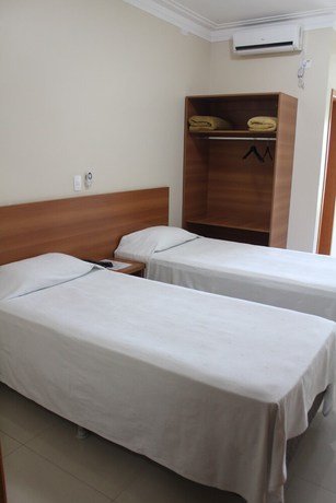 Imagen de la habitación del Hotel Flamboyant, Itaquaquecetuba. Foto 12
