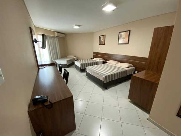 Imagen de la habitación del Hotel Flamboyant Suite. Foto 6