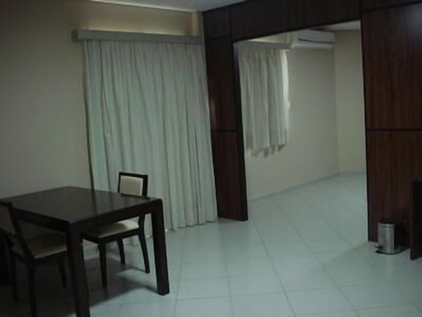 Imagen de la habitación del Hotel Flamboyant Suite. Foto 9