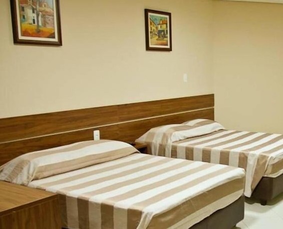 Imagen de la habitación del Hotel Flamboyant Suite. Foto 14