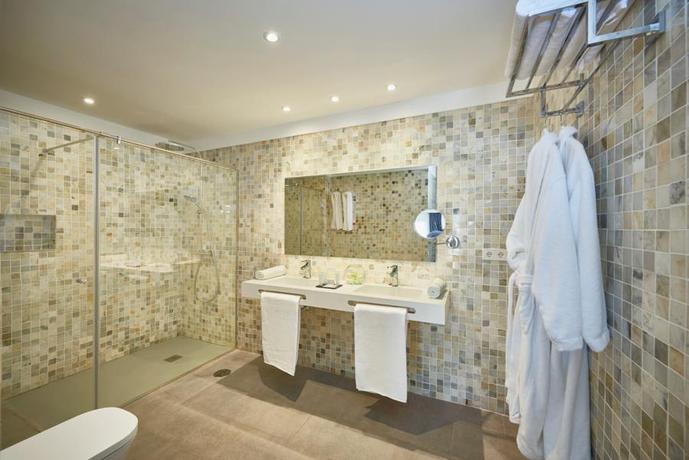 Imagen general del Hotel Flamingo Beach Mate. Foto 5