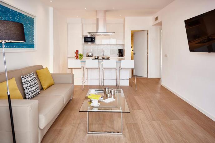 Imagen general del Hotel Flamingo Beach Mate. Foto 16