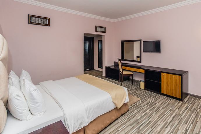 Imagen de la habitación del Hotel Flamingo Beach Resort. Foto 14