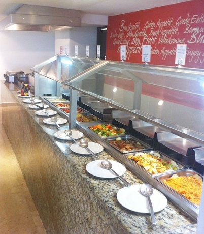 Imagen del bar/restaurante del Hotel Flamingo Cancun All Inclusive. Foto 3